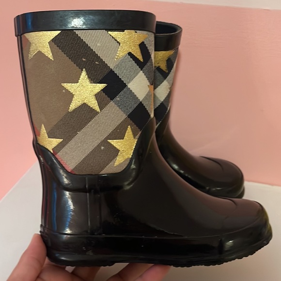 Gorgeous Burberry Star & Check Rain Boots Size 27 - Picture 9 of 11